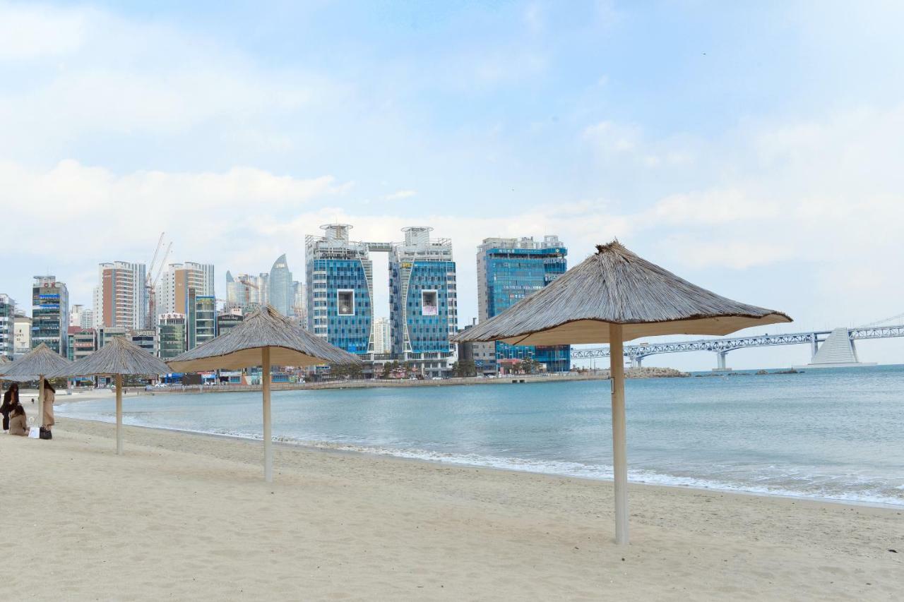 H Avenue Gwanganri Beach Busan Exterior photo