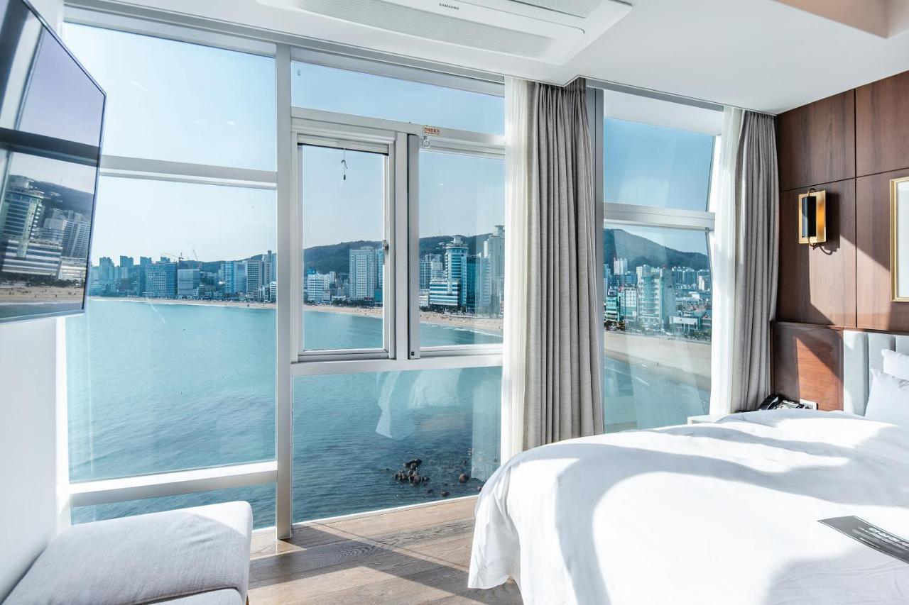 H Avenue Gwanganri Beach Busan Exterior photo