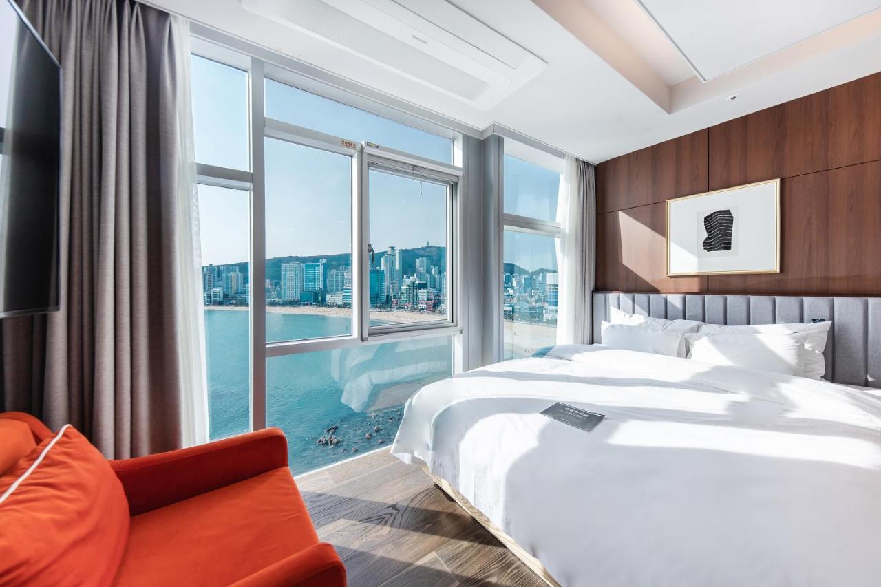 H Avenue Gwanganri Beach Busan Exterior photo
