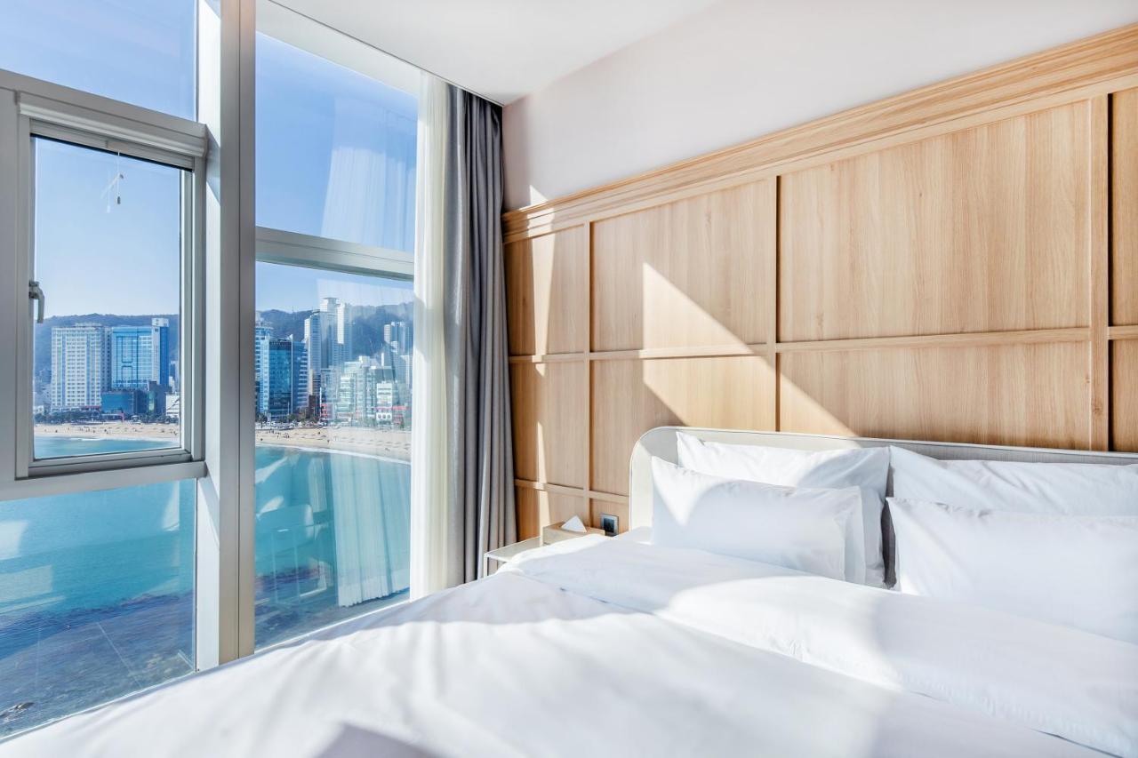 H Avenue Gwanganri Beach Busan Exterior photo